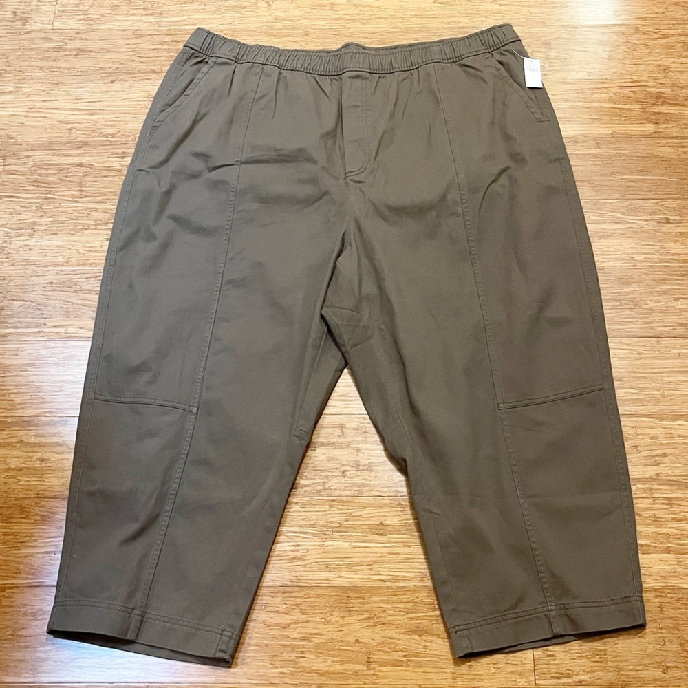 NWT! Old Navy Brown Pull On Elastic Waist Cropped Pants Pockets. Size Women's 3X - Picture 10 of 14